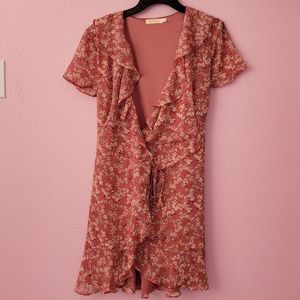 Lush Short Sleeve Floral Mini Wrap Dress/ M.